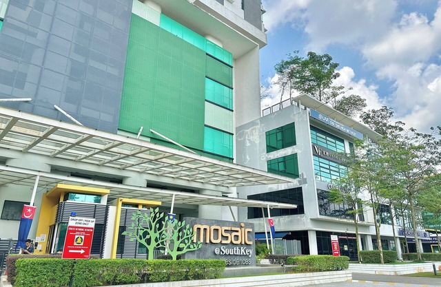 Southkey Mosaic Mid Valley by Stayrene