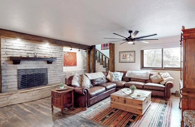 Spacious 2300 Sq Ft remodeled with patios & views