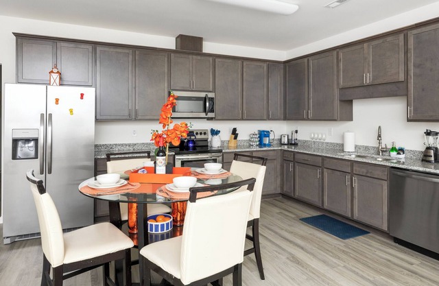 Spacious 3BR/2BA Home W/ Parking