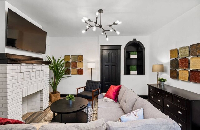 Luxury Home in Charming Philly with Ample Parking!