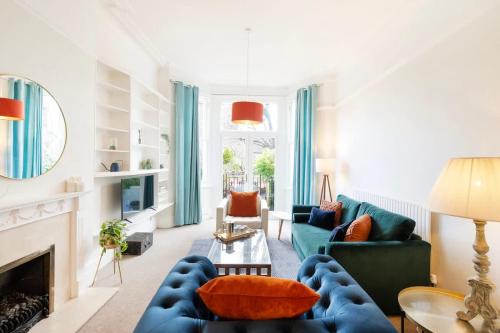 Spacious and quiet ground floor flat