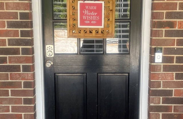 Spacious Apartment Near Braves/Roxy & Downtown