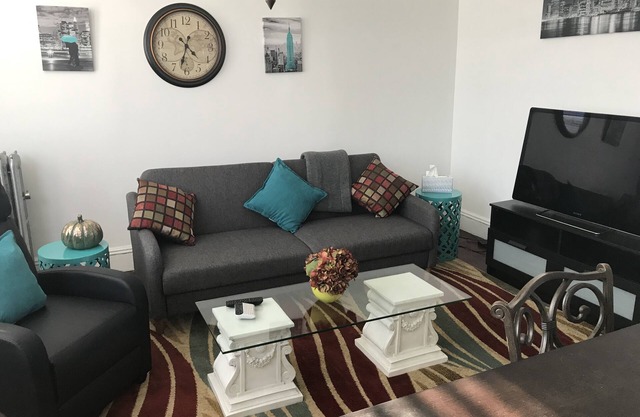 ¡Apartamento espacioso y limpio a solo 15 minutos de Nueva York!