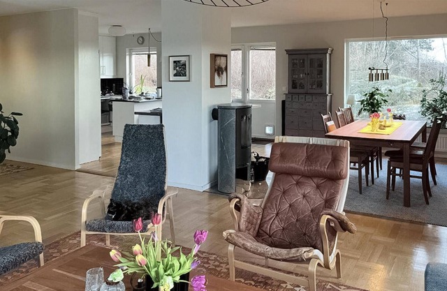 Alojamiento de 4 habitaciones en Tyresö