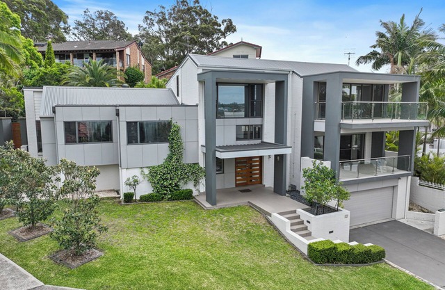 Spacious Executive Home with Lake Views