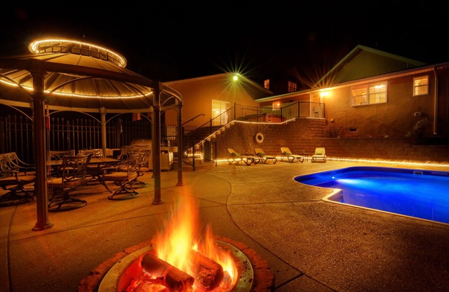 Beaver Lake Home con piscina