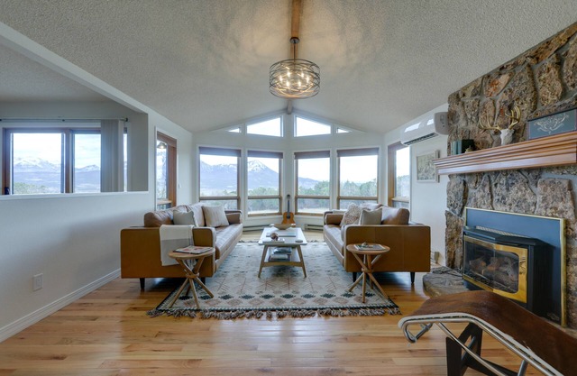 Spacious Hotchkiss Home w/ Stunning Mountain Views