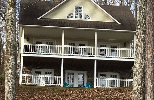 Retiro de Lakeview en Pickwick Hills
