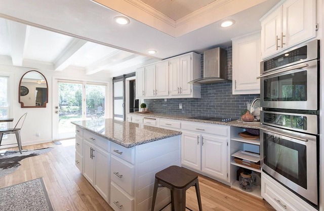 Spacious House w/ King Bed—Near Washburn & Capital
