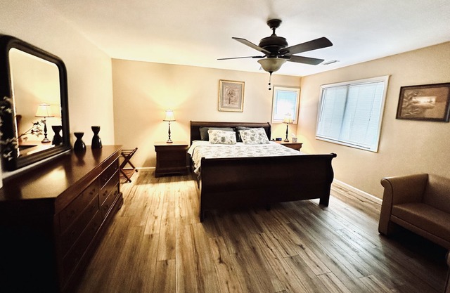 Spacious & Modern with Workspace - A+ Location!!!