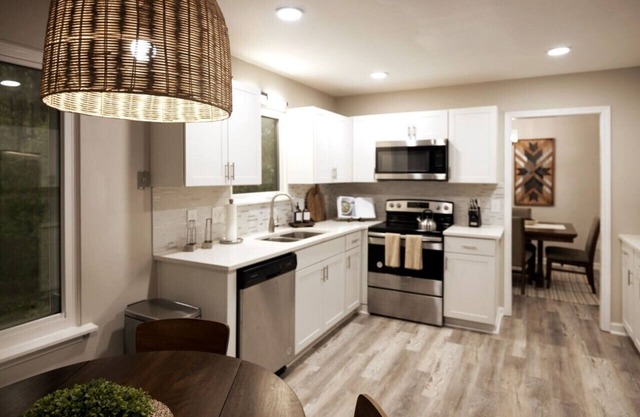 Spacious Oasis in Quiet Suburb