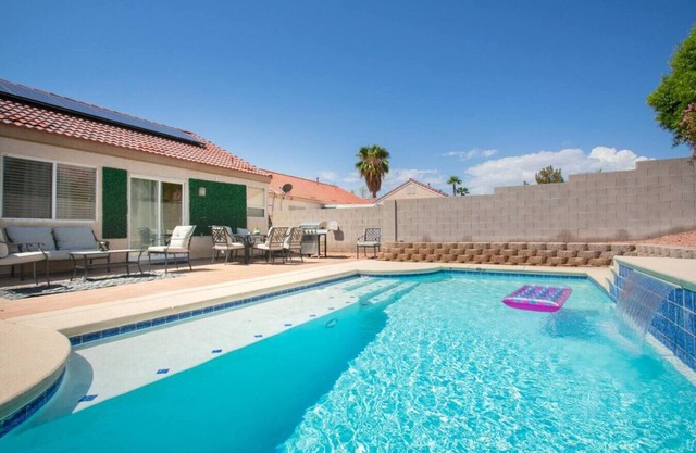 Spectacular 3BR Home w/ Pool