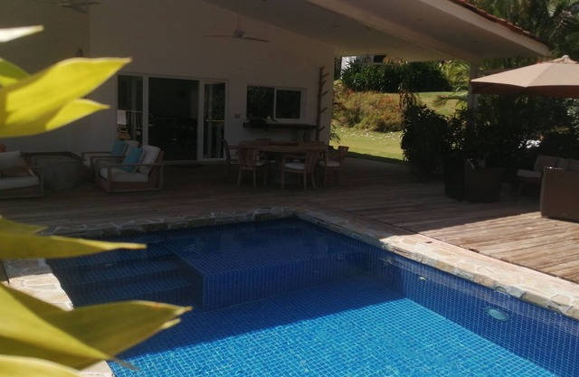 Espectacular casa a 30 metros de Playa Ejecutiva