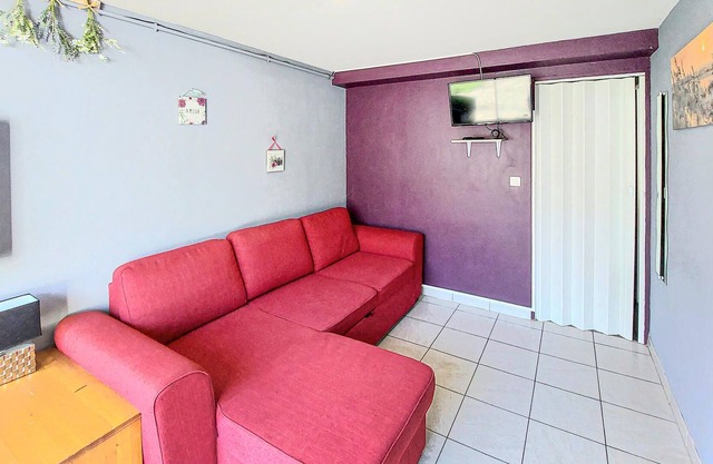 Alojamiento de 2 habitaciones en Cesson