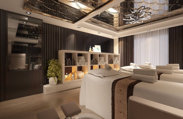 Splendid Star Grand Hotel & Spa