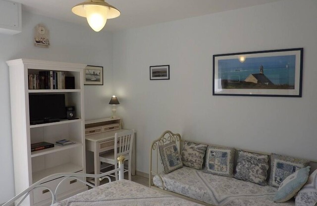 St Malo - estudio reciente, muy bien ubicado - cerca de la playa - se admiten mascotas