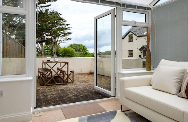 St Martins Apartment