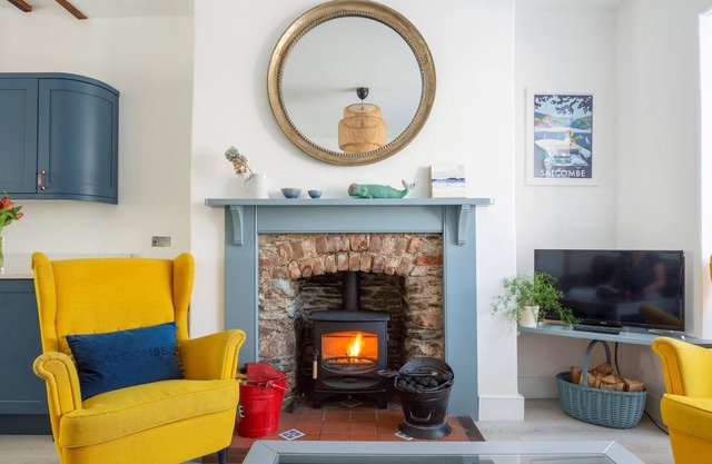 Start Way, spectacular beachside holiday home in Torcross.