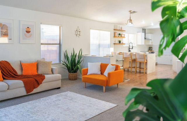 Stay at Cielo with loved ones!