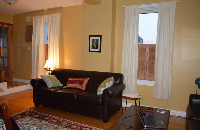 Encantadora casa patrimonial bellamente renovada de tres habitaciones en Charlottetown