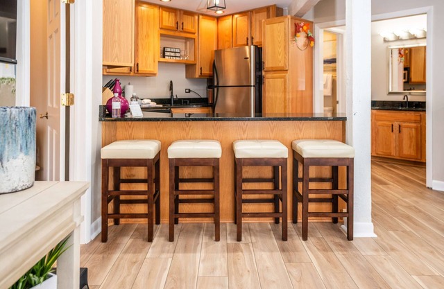 Stay in Abbey Springs! 2 BDR w/ Resort Amenities
