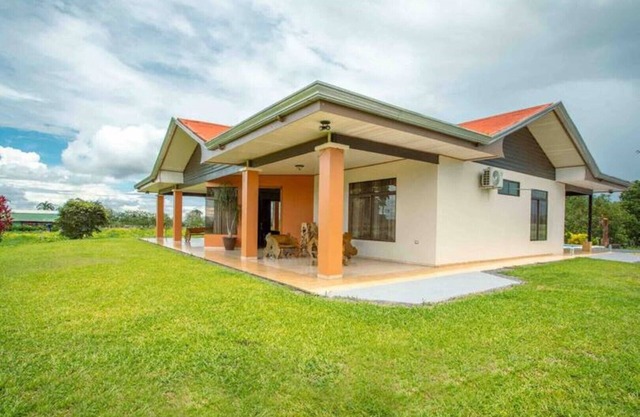 STELA HOUSE , AMAZING VIEW, BRAND NEW