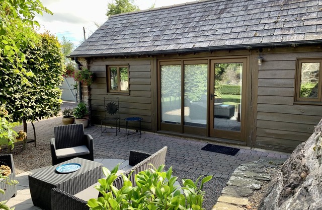 Alquiler Estudio en Saint Briavels con WiFi y SkyTV y DVD