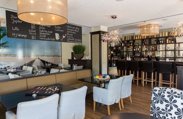Strandhotel Bos en Duin