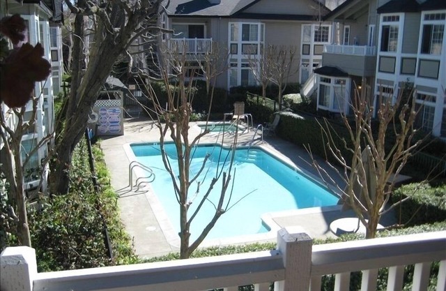 Condominio con Encanto en Alamo, gran acceso a todos SF Bay Area / Bart