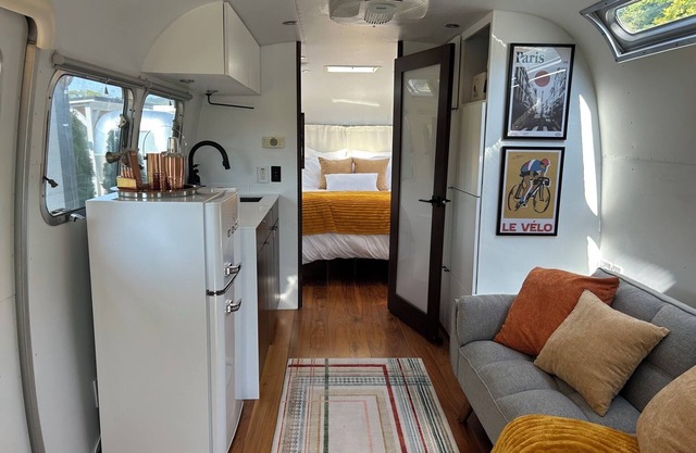 Streams and Dreams at Laurel Run Luxury Airstream Glamping Parisian Unit 5