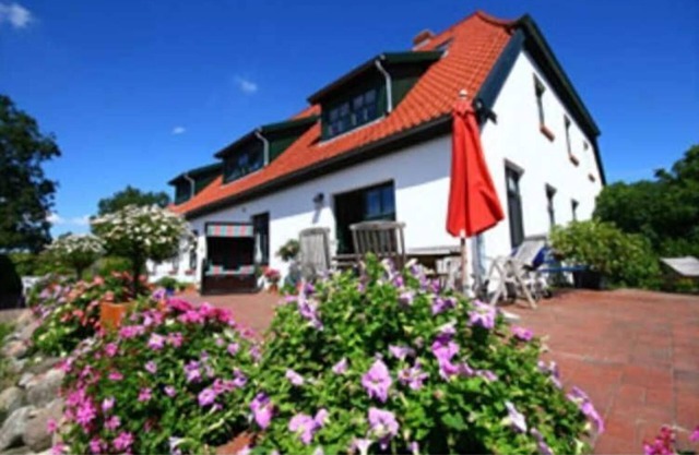 Delantero - Manor Ketelshagen - romántica, zona tranquila