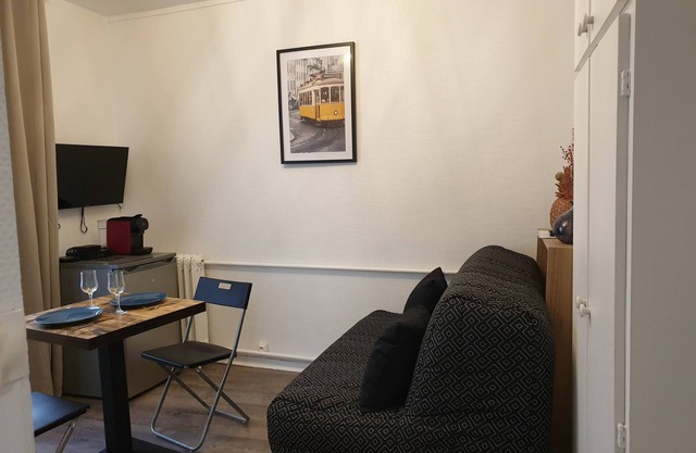 Studio 30 min from Paris