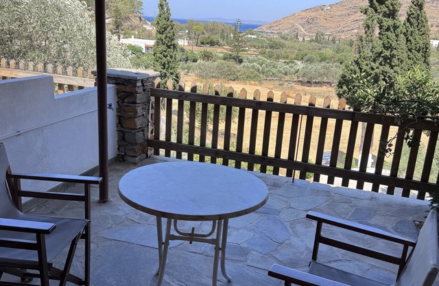 Estudio '5' con vistas al mar, Wi-Fi y aire acondicionado