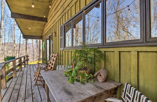 Apartamento tipo estudio sobre Catamount Gap - 2 millas de WCU con cocina completa