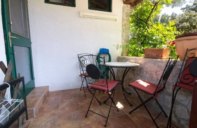 Apartamento Estudio en Mali Lošinj con Terraza, Acondicionador, WIFI, Lavadora (4913-2)