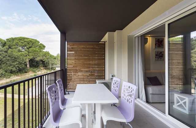 Studio moderne confortable avec Wi-Fi GRATUIT Près du Pont du Gard