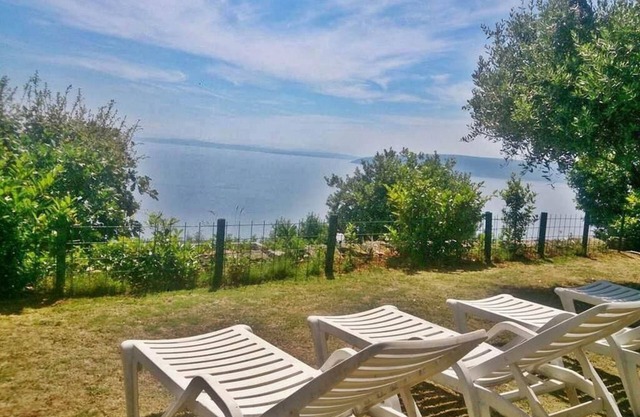 Apartamento-estudio with terrace and sea view Moscenice, Opatija (AS-7689-c)