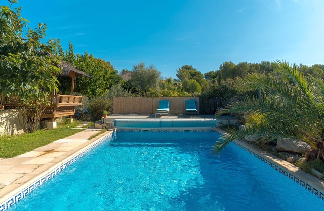 Estudio 'La Dolce Vita' con piscina compartida, Wi-Fi y aire acondicionado