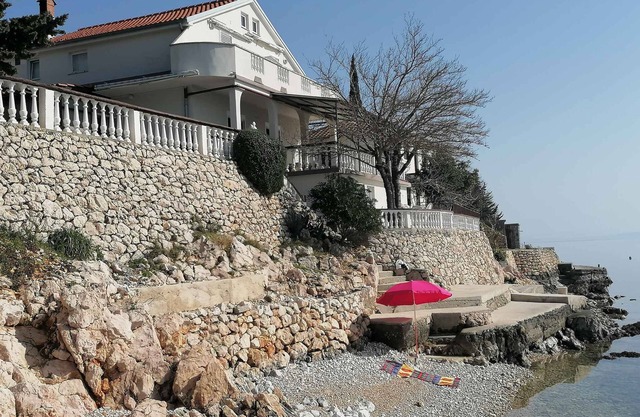 Apartamento vacacional directamente al mar