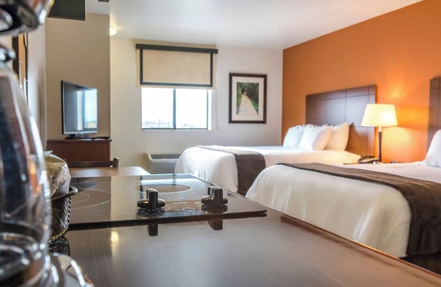 Studio Retreat w/ Breakfast & Free Parking, Near Top Fargo Attractions