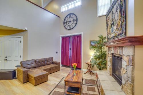 Studio with Fireplace Walk to Downtown Cedar City!