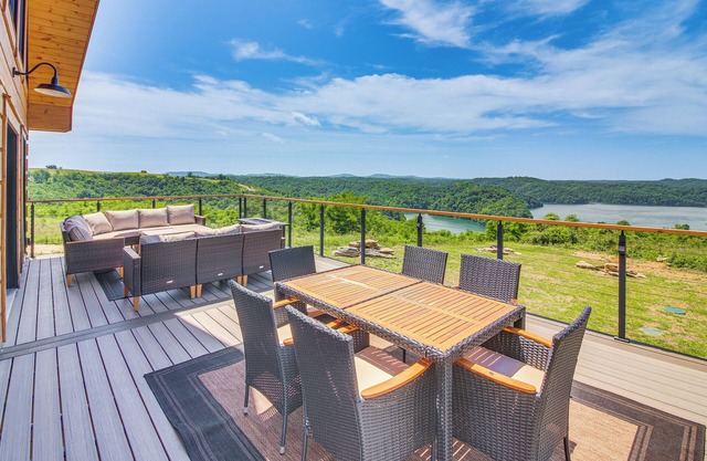 Stunning Hilham Home w/ Hot Tub, Views & Fire Pit!