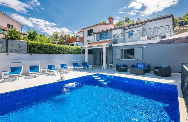 Impresionante casa en Dobrinj