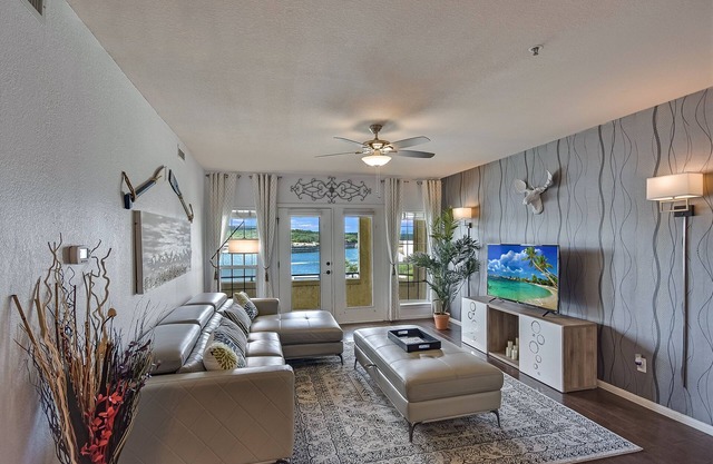 Impresionante vista al lago - Condominio de felpa en Lake Travis Island Villa !!