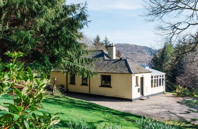 Estupenda casa de vacaciones privada con WIFI, TV, patio, vista panorámica y aparcamiento