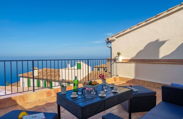 Preciosa casa de vacaciones privada para 6 personas con A/C, WIFI, TV, terraza y aparcamiento