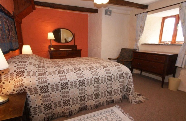 Maravillosa casa de vacaciones privada con TV, patio, mascotas permitida y aparcamiento