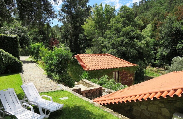 Preciosa casa de vacaciones privada para 6 personas con WIFI, A/C, TV, terraza y aparcamiento