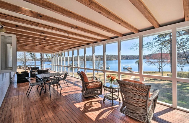 Stunning Seneca Home w/ Lake Keowee Access!