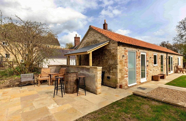 Preciosa casa de vacaciones para 2 personas con WIFI, terraza, mascotas permitida y aparcamiento